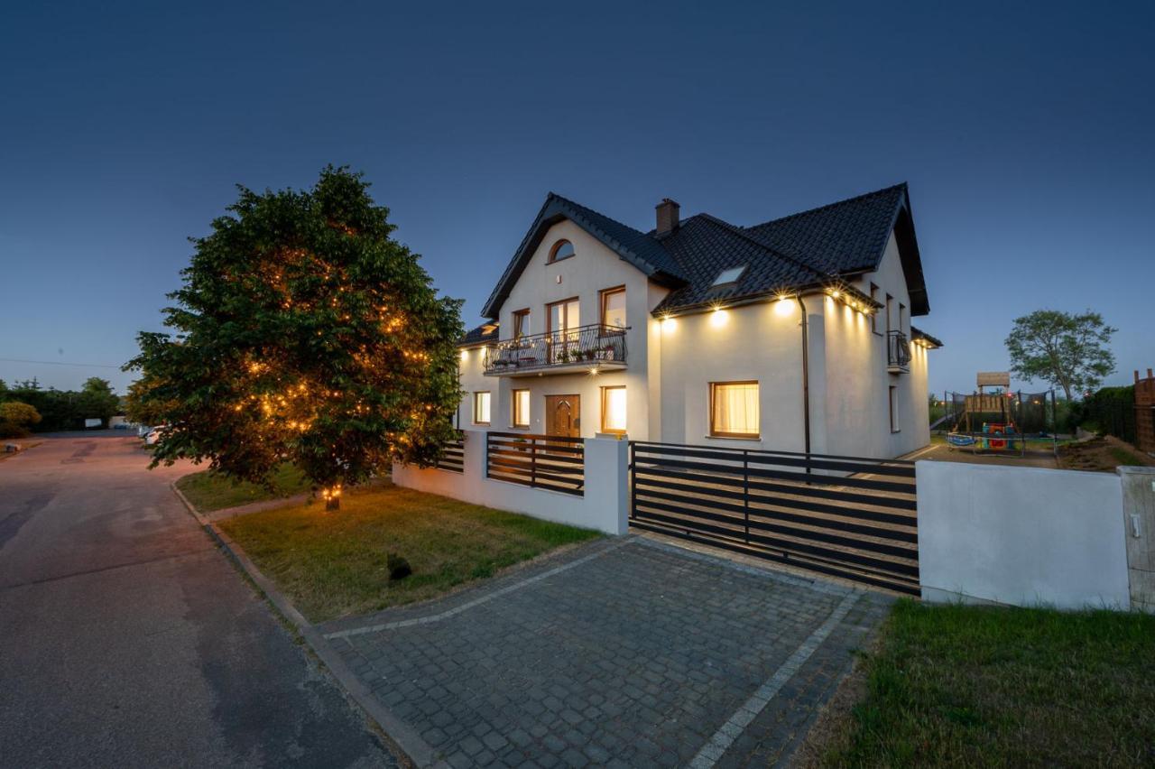 Seaesta Darlowo - Komfortowe Pokoje I Apartamenty Екстериор снимка