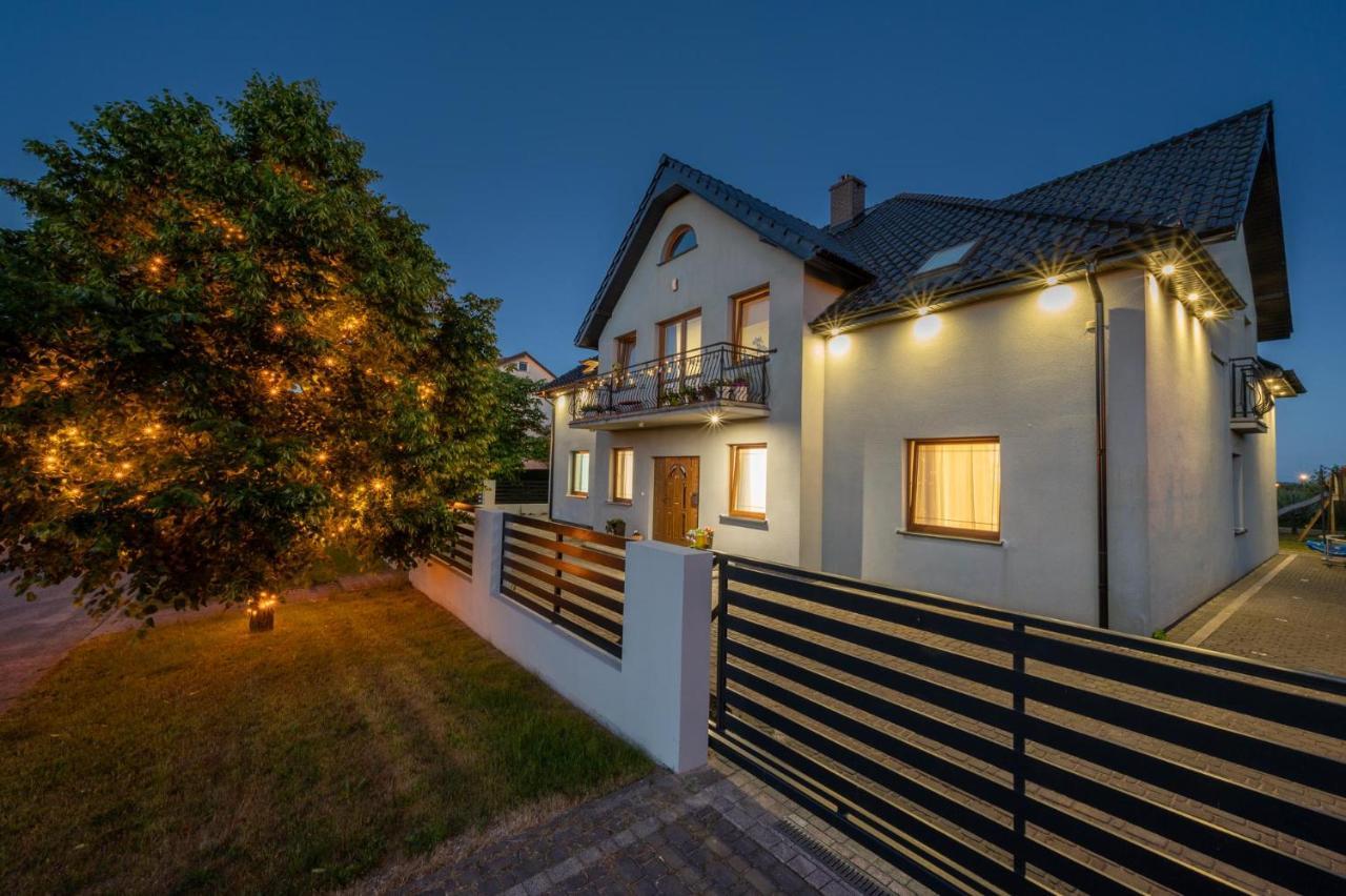 Seaesta Darlowo - Komfortowe Pokoje I Apartamenty Екстериор снимка